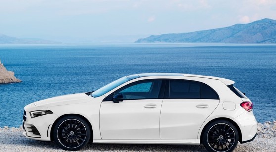 MERCEDES-BENZ ОТКАЖЕТСЯ ОТ МКПП В СЛЕДУЮЩЕМ ГОДУ