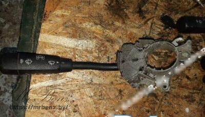 Переключатель подрулевой (стрекоза) к Mercedes C W202, 1998 г.