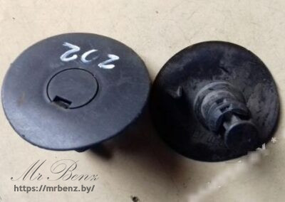 Опора под домкрат (поддомкратная подушка) к Mercedes C W202, 1999 г.