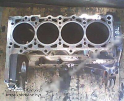 Блок цилиндров к Mercedes C W202, 1997 г.