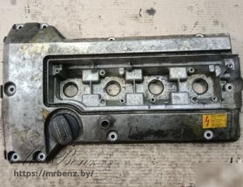 Клапанная крышка к Mercedes C W202, 1997 г.