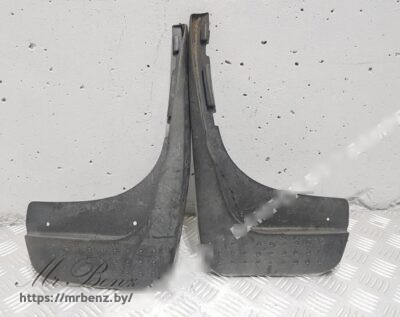 Брызговик к Mercedes C W202, 1999 г.