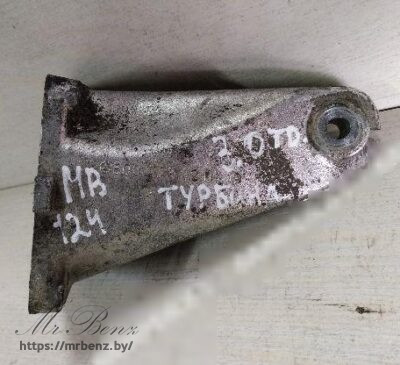 Кронштейн двигателя к Mercedes E W124, 1992 г.