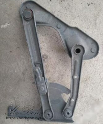 Петля капота к Mercedes E W124, 1996 г.