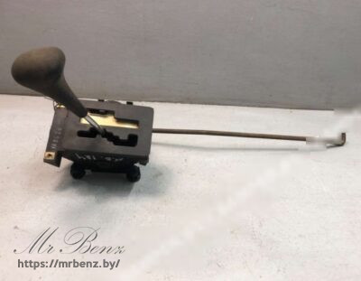 Кулиса к Mercedes E W124, 1988 г.