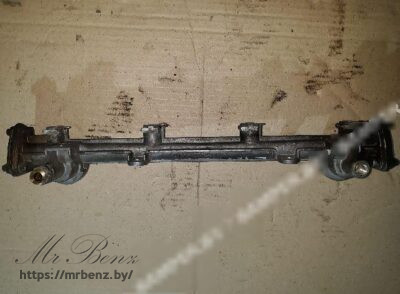 Топливная рампа к Mercedes E W124, 1994 г.