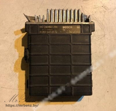 Блок управления двигателем к Mercedes E W124, 1991 г.