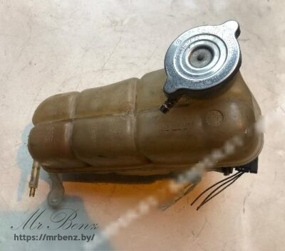 Бачок расширительный к Mercedes E W124, 1993 г.