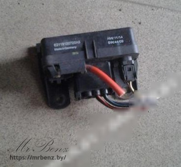 Реле накала свечей к Mercedes E W210, 2001 г.