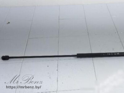 Амортизатор крышки багажника (3-5 двери) к Mercedes E W211, 2007 г.