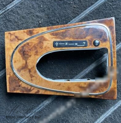 Накладка декоративная к Mercedes E W211, 2005 г.