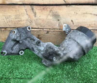 Крышка масляного стакана к Mercedes E W211, 2004 г.