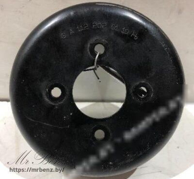 Шкив помпы к Mercedes E W211, 2004 г.
