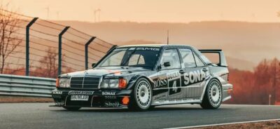 Гоночный Mercedes-Benz 90-х самого Бернд Шнайдера продают