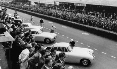 Mercedes-Benz Classic представляет автомобильные знаки на озере Комо