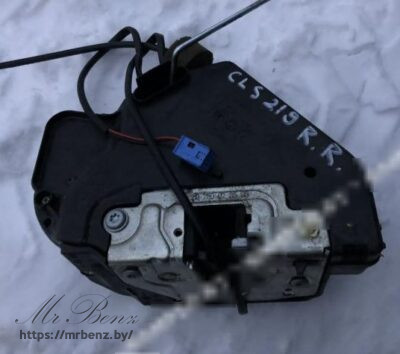 Замок двери задней правой к Mercedes CLS C219, 2006 г.
