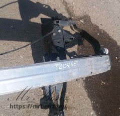 Кронштейн крепления бампера переднего к Mercedes CLS C219, 2008 г.