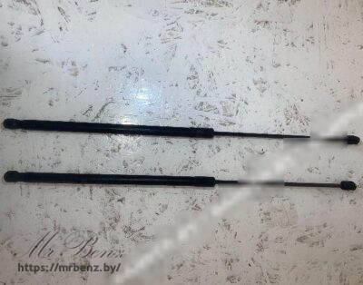 Амортизатор капота к Mercedes C W204, 2008 г.