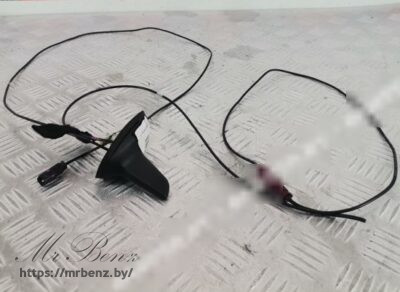 Антенна к Mercedes C W204, 2009 г.