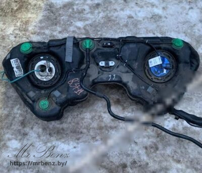 Бак топливный к Mercedes C W204, 2012 г.