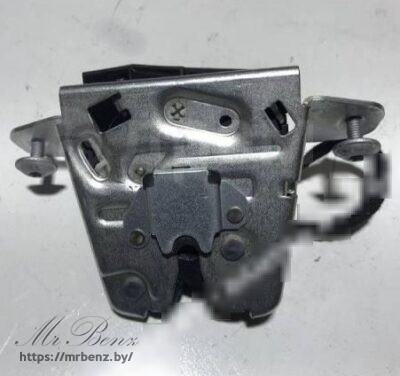 Замок багажника к Mercedes C W204, 2010 г.