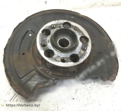 Кулак задний левый к Mercedes C W204, 2009 г.