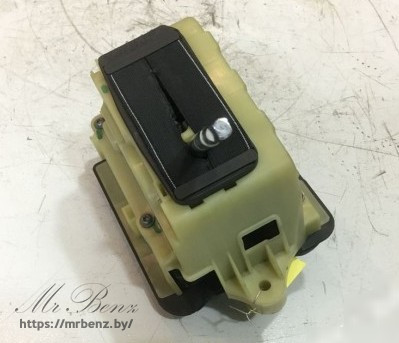 Кулиса к Mercedes C W204, 2011 г.