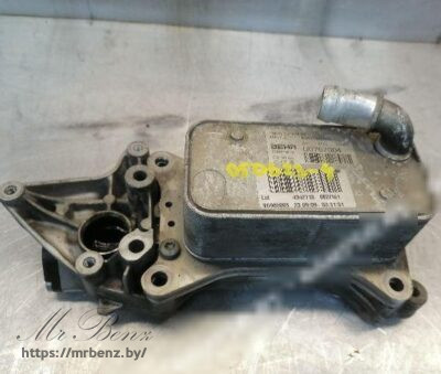 Теплообменник масляного фильтра к Mercedes C W204, 2009 г.