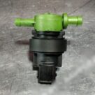 Клапан вентиляции топливного бака к Mercedes C W204, 2010 г.