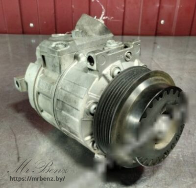 Компрессор кондиционера к Mercedes C W204, 2010 г.