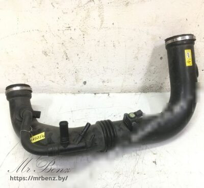 Патрубок воздушного фильтра к Mercedes C W204, 2012 г.