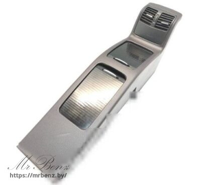 Подлокотник к Mercedes CLS C218, 2011 г.