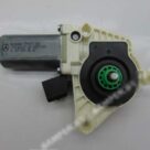 Моторчик стеклоподъемника передний правый к Mercedes CLS C218, 2013 г.