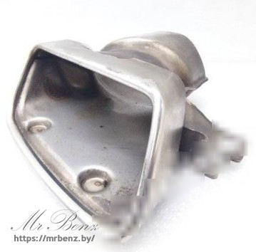 Насадка на глушитель к Mercedes CLS C218, 2011 г.