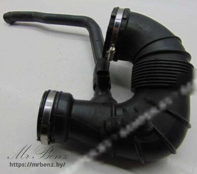 Патрубок воздушного фильтра к Mercedes CLS C218, 2014 г.