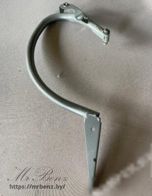 Петля крышки багажника к Mercedes CLS C218, 2013 г.