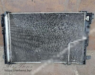 Радиатор кондиционера к Mercedes E W212, 2012 г.