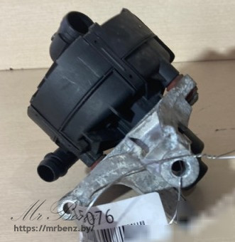 Насос продувки катализатора к Mercedes E W212, 2011 г.