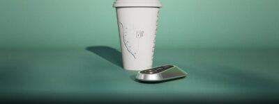 Mercedes-Benz High-Power Charging и Starbucks объединяются для запуска зарядки электромобилей