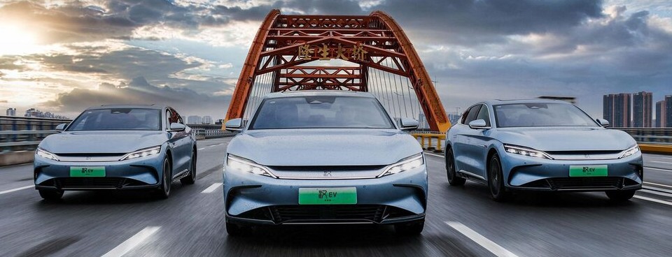 BYD: история бренда-победителя, как главного конкурента Mercedes-Benz и не только в мире электрокаров...